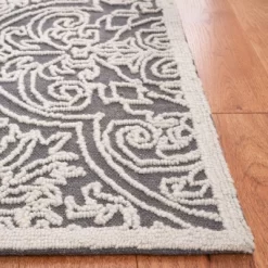 Trace TRC101 Hand Tufted Area Rug - Safavieh