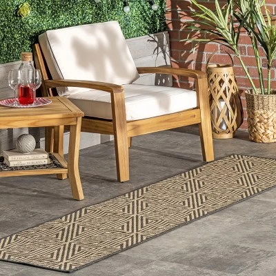 NuLOOM Harvey Abstract Trellis Indoor And Outdoor Area Rug 1 NuLOOM Harvey Abstract Trellis Indoor And Outdoor Area Rug