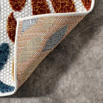 NuLOOM Monique Floral Indoor/Outdoor Area Rug 6 NuLOOM Monique Floral Indoor/Outdoor Area Rug - Image 6