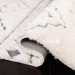 Angelique Geometric Design Loomed Rug - Safavieh -Rug Sales Store GUEST 2993bf7e e6e9 4616 8498 5fd2c165e5e2