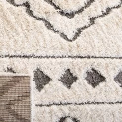 Angelique Geometric Design Loomed Rug - Safavieh -Rug Sales Store GUEST 37d150be 05cd 4ecd a009 f8f16a2126cb