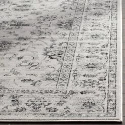 Cherine Vintage Rug - Safavieh