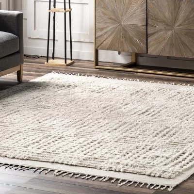 Arvin Olano X RugsUSA - Crissy Crosshatch Shag Wool Area Rug 8 Arvin Olano X RugsUSA - Crissy Crosshatch Shag Wool Area Rug - Image 8