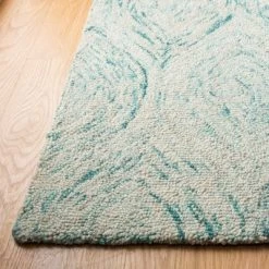 Ikat IKT631 Hand Tufted Area Rug - Safavieh