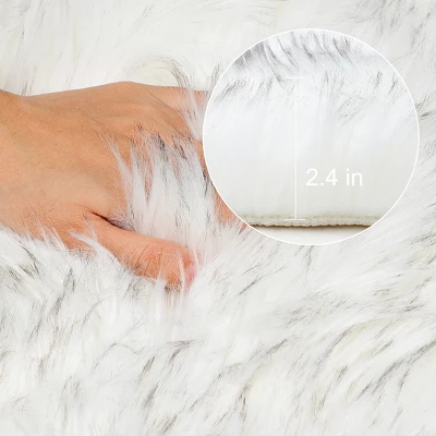 PiccoCasa Bedroom Double Heart Shaped Soft Faux Sheepskin Fur Plush Area Rugs Floor Mat 1 Pc 4 PiccoCasa Bedroom Double Heart Shaped Soft Faux Sheepskin Fur Plush Area Rugs Floor Mat 1 Pc - Image 4