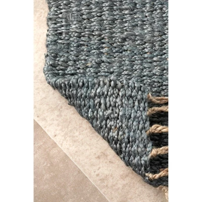 NuLOOM Handmade Benavides Tassel Area Rug 3 NuLOOM Handmade Benavides Tassel Area Rug - Image 3