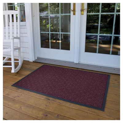 3'x4' Solid Doormat Burgundy/Black - HomeTrax 1 3'x4' Solid Doormat Burgundy/Black - HomeTrax