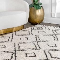 NuLOOM Serena Diamond Trellis Tassel Area Rug -Rug Sales Store GUEST 8031ad1c 5b3b 4dc4 9865 c5dff316a3df