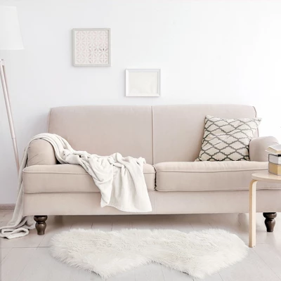 PiccoCasa Bedroom Double Heart Shaped Soft Faux Sheepskin Fur Plush Area Rugs Floor Mat 1 Pc 2 PiccoCasa Bedroom Double Heart Shaped Soft Faux Sheepskin Fur Plush Area Rugs Floor Mat 1 Pc - Image 2