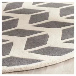 Kenan Solid Tufted Accent Rug - Safavieh