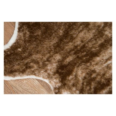5'3"X7'10" Cow Loomed Novelty Area Rug Brown - Erin Gates By Momeni 2 5'3"X7'10" Cow Loomed Novelty Area Rug Brown - Erin Gates By Momeni - Image 2