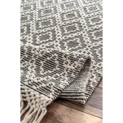 NuLOOM Hand Woven Darlene Tassel Area Rug -Rug Sales Store GUEST c919a815 150e 49c8 8906 eaaa111ea337