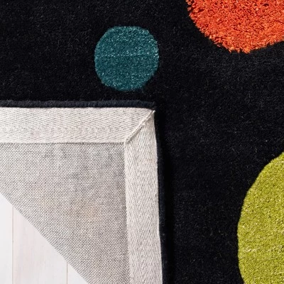 Soho SOH728 Hand Tufted Contemporary Area Rug - Safavieh 2 Soho SOH728 Hand Tufted Contemporary Area Rug - Safavieh - Image 2