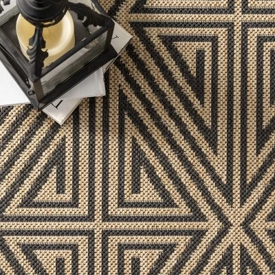 NuLOOM Harvey Abstract Trellis Indoor And Outdoor Area Rug 5 NuLOOM Harvey Abstract Trellis Indoor And Outdoor Area Rug - Image 5