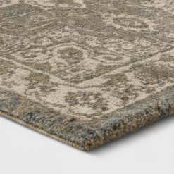 Medallion Jewel Boarder Persian Rug Cream/Gray - Threshold™