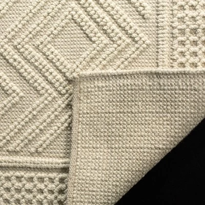 Teresita Geometric Woven Rug - Safavieh 2 Teresita Geometric Woven Rug - Safavieh - Image 2